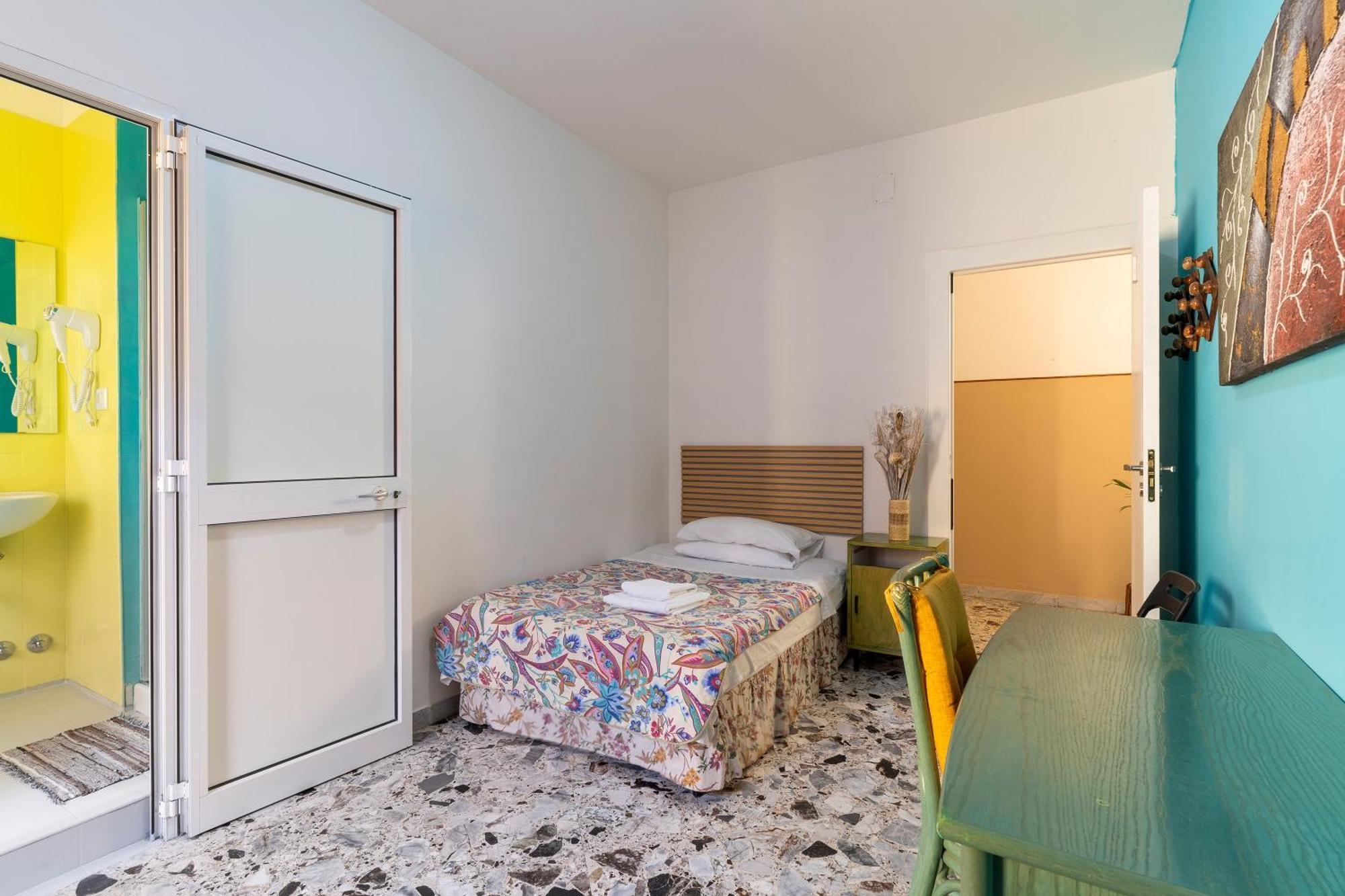 מלון ברינדיזי Casa Di Madre Antonia מראה חיצוני תמונה